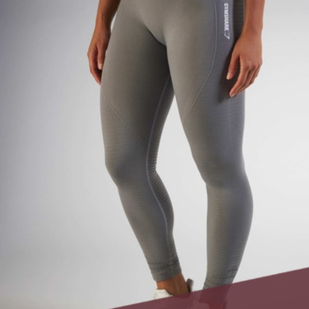 Gymshark gray seamless leggings.